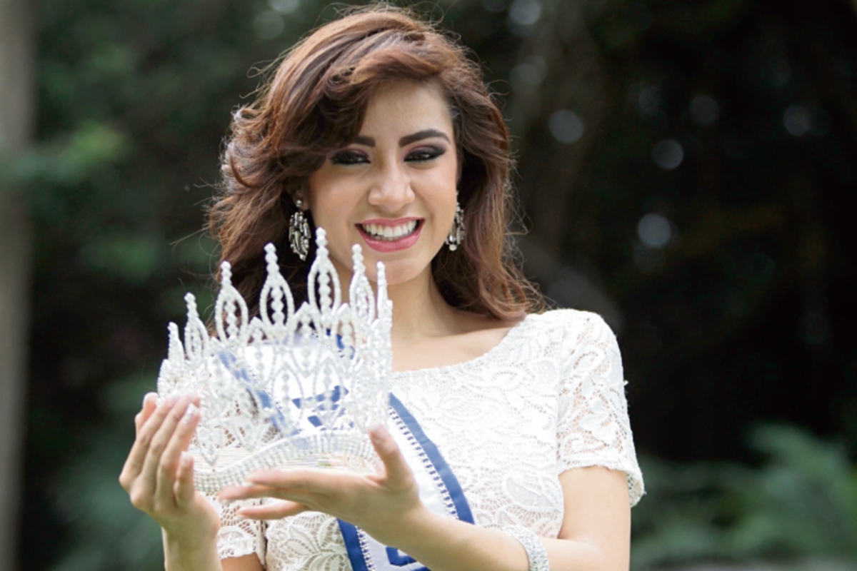Miss Guatemala asegura que la belleza de una mujer es integral. (Foto Prensa Libre: Érick Ávila).