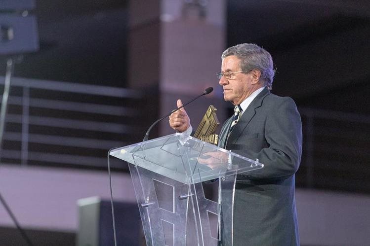 César de Guatemala durante la entrega de los Premios Estela, celebrados en noviembre. (Foto Prensa Libre: José Andrés Ochoa)