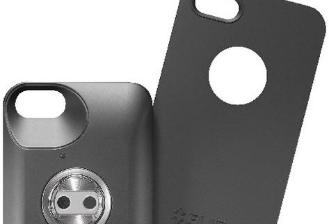 El Flir One y la cámara tiene su propia batería recargable. (Foto Prensa Libre: AP)