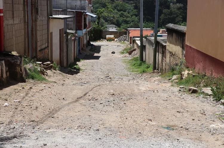 Camino vecinal en malas condiciones en Sololá. (Foto Prensa Libre: Hemeroteca PL)