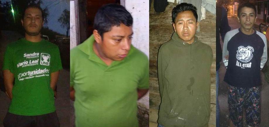 Cuatro de los capturados por agentes de la PNC en San Pedro Carchá, Alta Verapaz, sindicados de pertenecer a una banda de violadores. (Foto Prensa Libre: PNC)