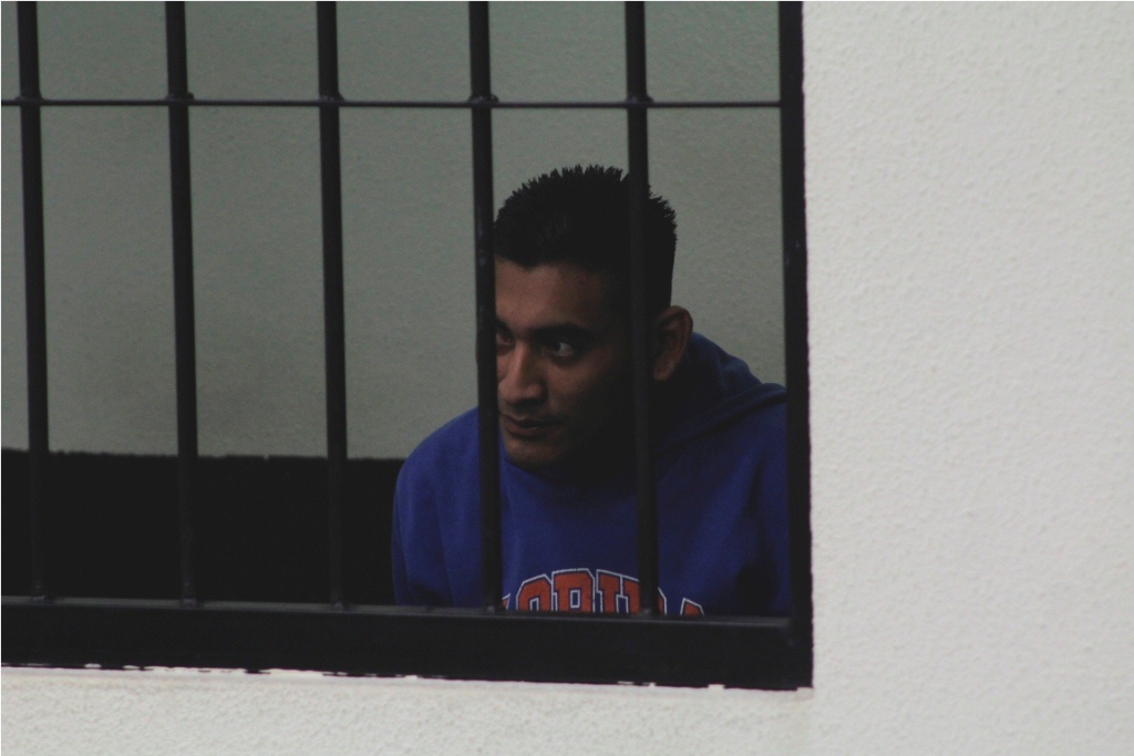 Manuel de Jesús Tipaz, condenado por dos delitos, escucha la decisión del Tribunal Segundo de Sentencia Penal de Quetzaltenango. (Foto Prensa Libre: María José Longo)