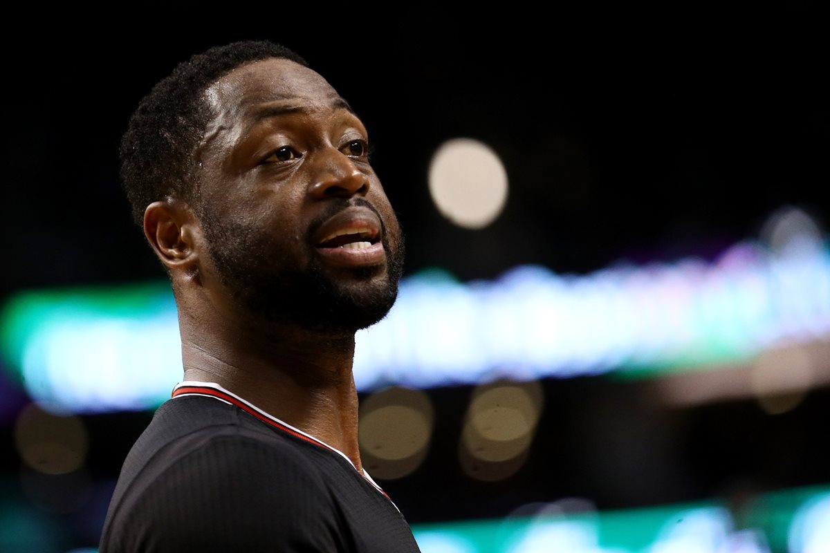 Dwyane Wayde aún analiza si cambiará de equipo. (Foto Prensa Libre: AFP)