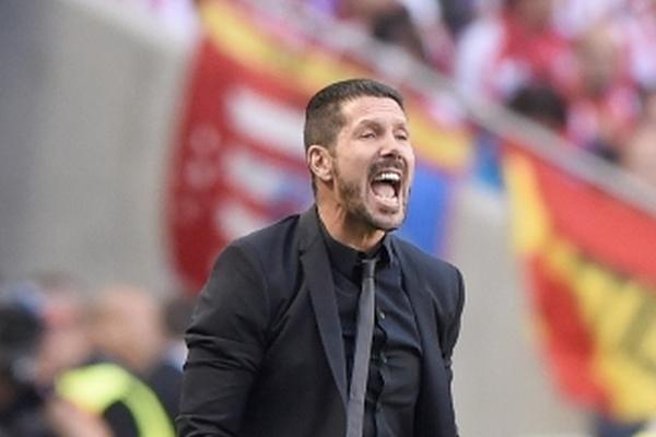 Diego Simeone, entrenador del Atlético de Madrid. (Foto Prensa Libre: AFP)