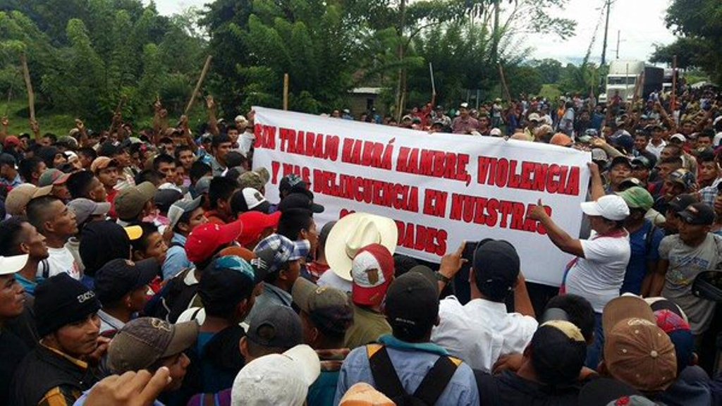Trabajadores protestan por cierre parcial de operaciones de Repsa