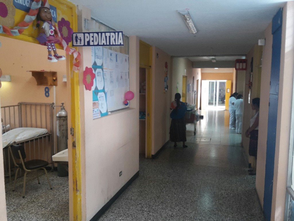 Área del Hospital Regional de Quiché, donde fue atendida la recién nacida. (Foto Prensa Libre: Óscar Figueroa).