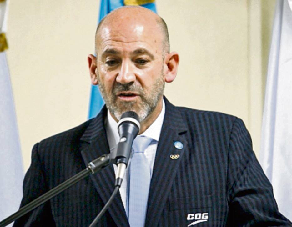 Gerardo Aguirre es uno de los dirigentes que recibieron las maletas para Río. (Foto Prensa Libre: Hemeroteca)