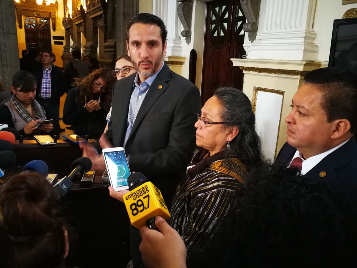 El Frente Parlamentario por la Transparencia denunció presiones para elección de la Junta Directiva del Congreso. (Foto Prensa Libre: Paulo Raquec)