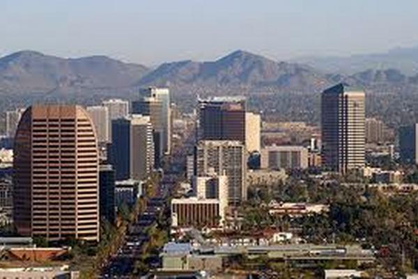 La ICE aseguró que el detenido nunca reveló su condición médica hasta que se enfermó seriamente.