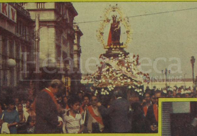 La Virgen del Socorro en su procesión de mayo de 1986.  (Foto: Hemeroteca PL)