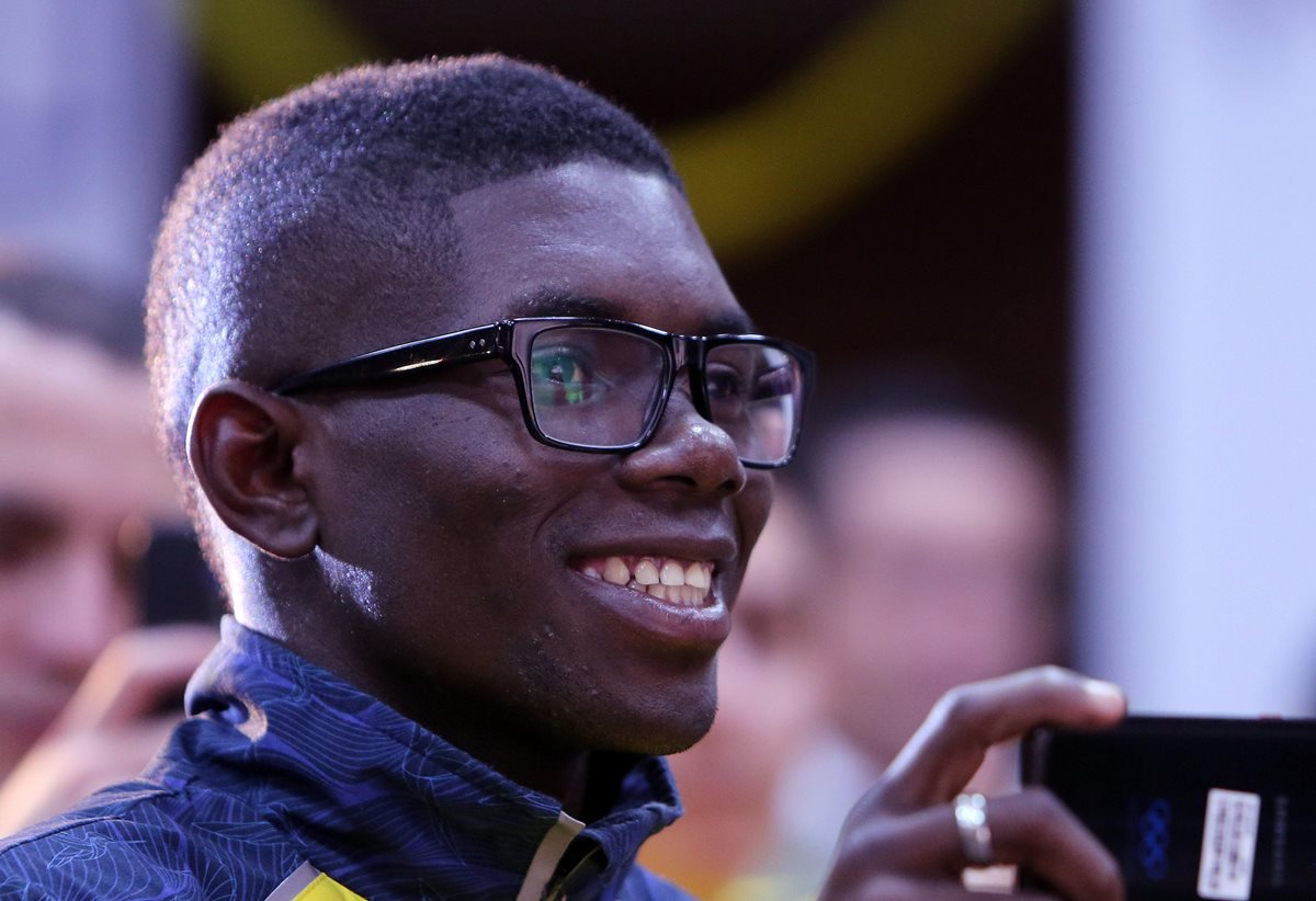 Yuberjen Martínez habla de su futuro en el boxeo olímpico. (Foto Prensa Libre: EFE)