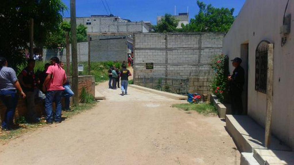 Lugar donde fue encontrado el cadáver de la menor, en Jutiapa. (Foto Prensa Libre: Óscar González)