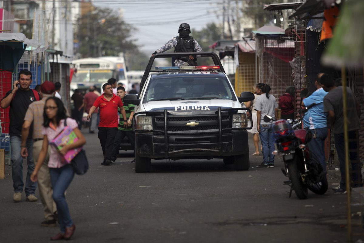 Autoridades redoblan vigilancia en Veracruz. (Foto Prensa Libre: AP)