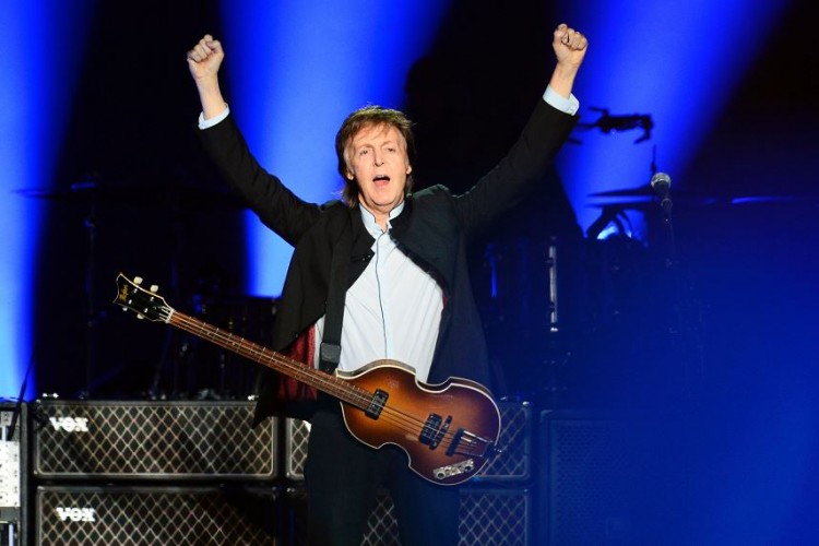 Paul McCartney, exbajista de The Beatles, instó al Parlamento Europeo para aprobar las reformas (Foto Prensa Libre: AFP).