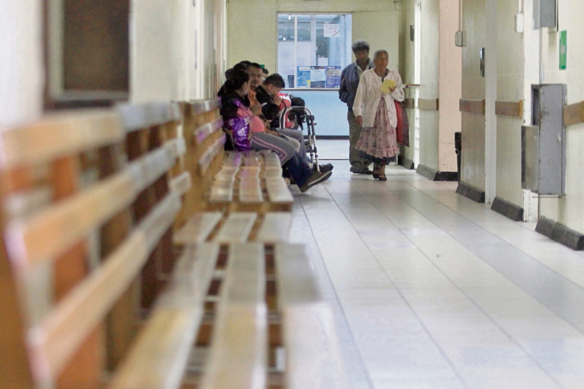 El próximo lunes el Hospital Roosevelt reabrirá la consulta externa, pese al desabastecimiento de medicina y material quirúrgico. (Foto Prensa Libre: Hemeroteca PL)