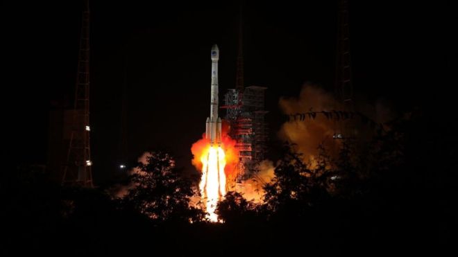 La cobertura del Beidou se está expandiendo rápidamente. Hubo más de 10 lanzamientos de satélites en 2018. (Foto Prensa Libre: CHINA NEWS SERVICE/GETTY IMAGES)