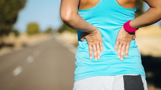 El dolor en la espalda se puede aliviar si haces un nivel normal de ejercicio. Sin embargo muchas personas temen sufrir un dolor mayor. (THINKSTOCK)