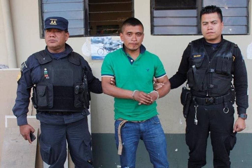 Carlos Armando Bala Lares, durante su captura en el 2015, en Chimaltenango. (Foto Prensa Libre: Hemeroteca PL).