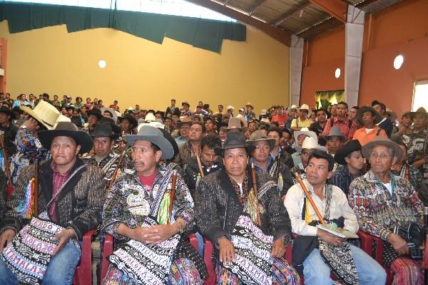 Aspecto  general de  la  asamblea en rechazo a la Ley de Probidad, en Sololá.
