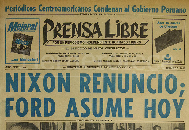 Titular de Prensa Libre del 9 de agosto de 1974 informando sobre la renuncia del presidente de Estados Unidos, Richard Nixon. (Foto: Hemeroteca PL)