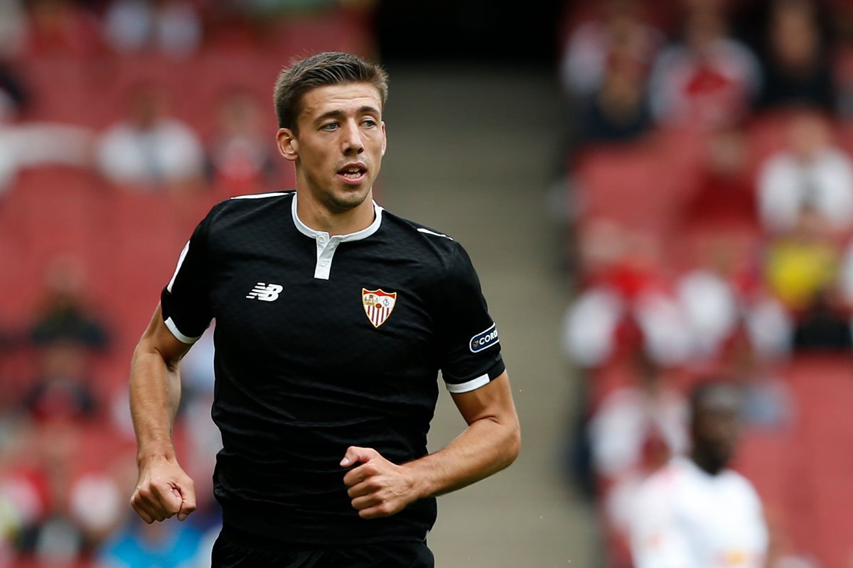 Clément Lenglet ha aportado con su talento al Sevilla. (Foto Prensa Libre: AFP)