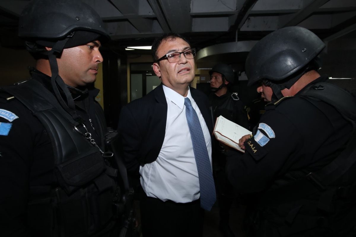 El magistrado Eddy Giovanni Orellana Donis es sindicado por el Ministerio Público por el delito de cohecho pasivo. (Foto Prensa Libre: Érick Ávila)