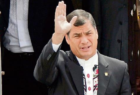 Rafael Correa, participará en foro regional junto a expresidentes y otros personajes. (Foto Prensa Libre: AFP)