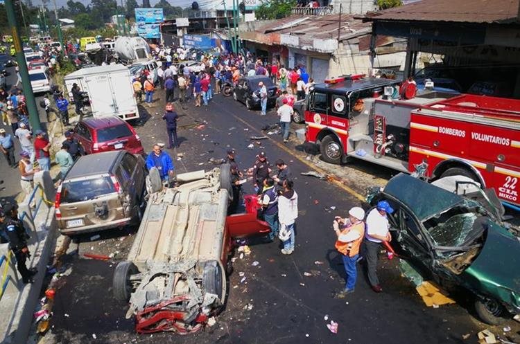 El percance del pasado 1 de marzo dejó ocho muertos. (Foto Prensa Libre: Hemeroteca PL)