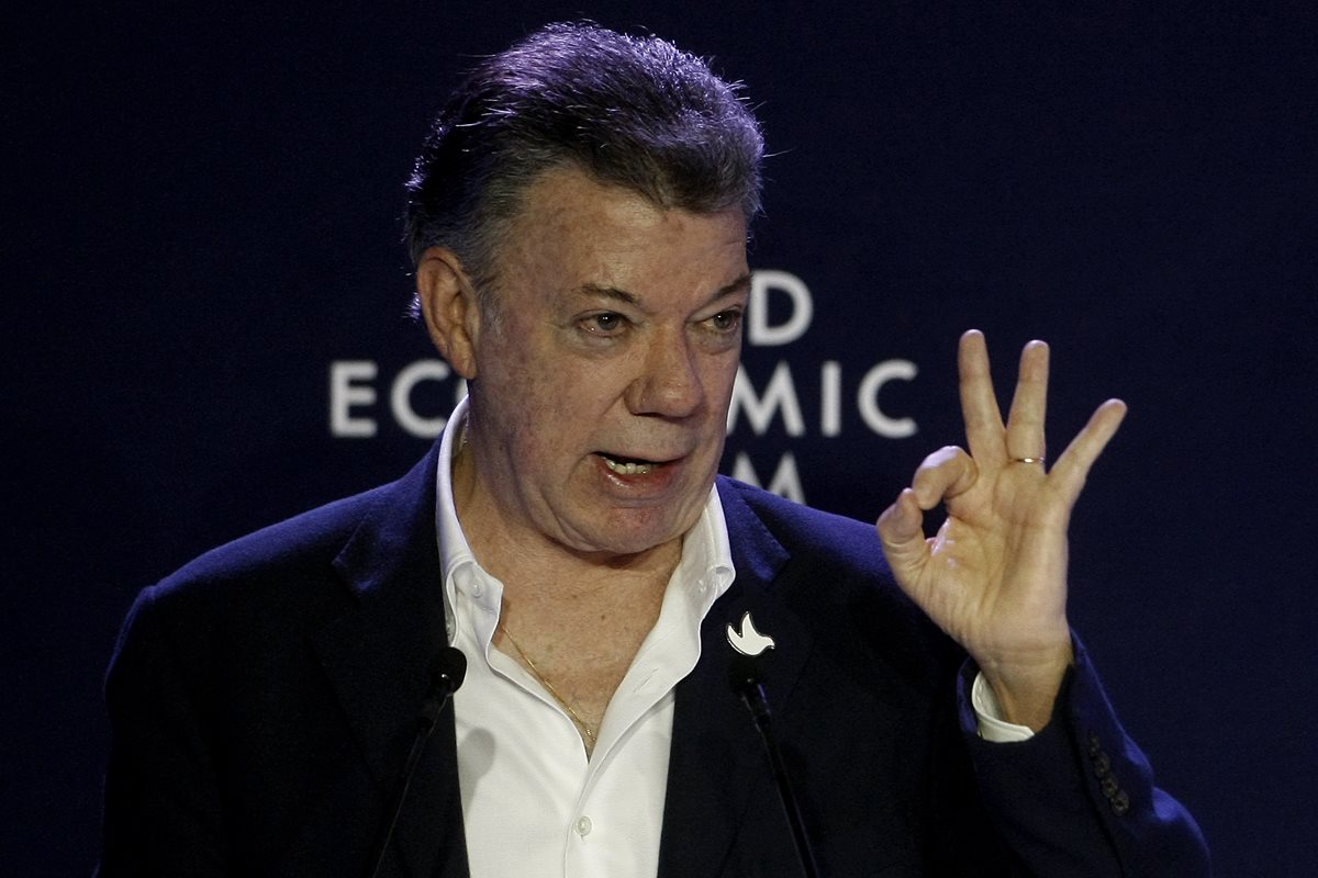 Juan Manuel Santos, presidente de Colombia, estima nueva fecha de firma de paz con las Farc. (Foto Prensa Libre: EFE).