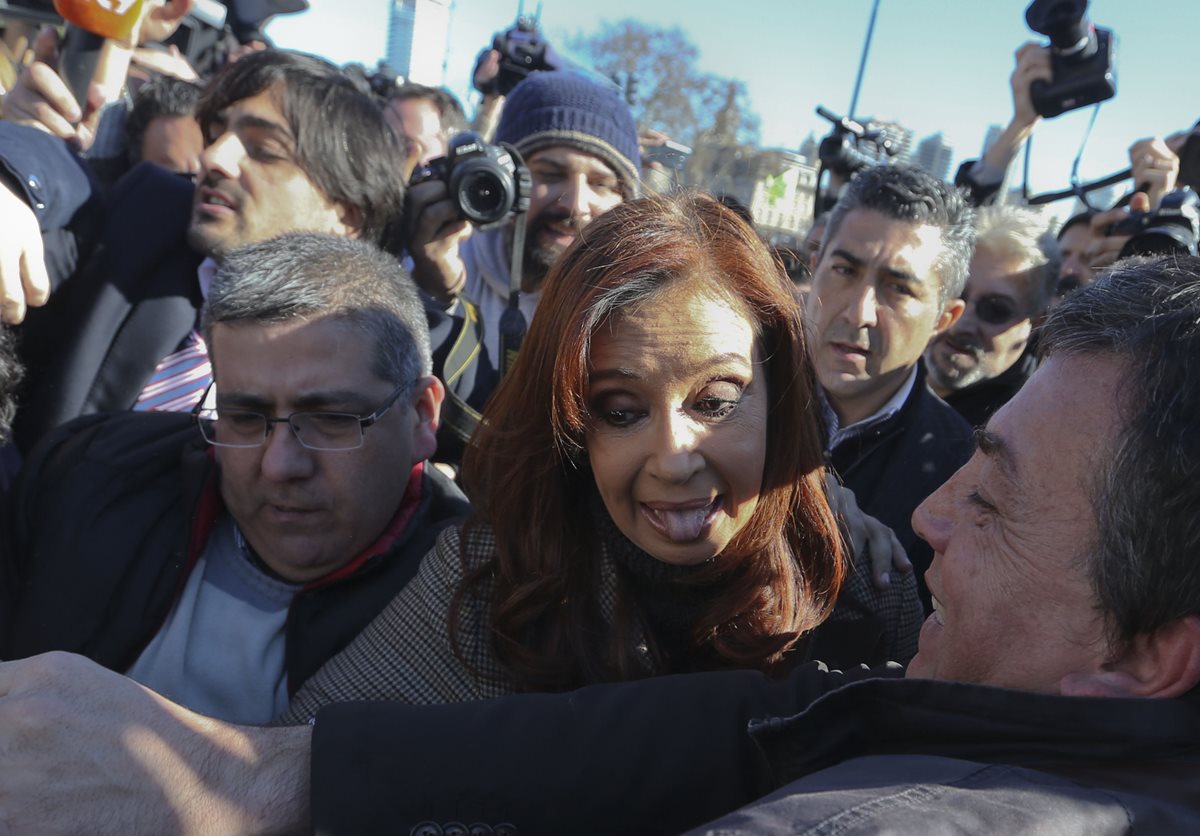 Cristina Fernández ya enfrenta varios procesos. (Foto Prensa Libre: EFE)