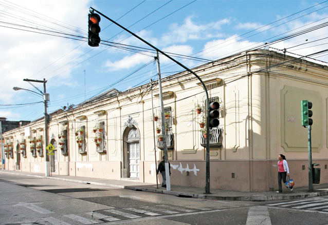 Casa de los Goicolea, ubicada en la 13 calle entre 7a. y 8a. avenida. (Foto: Hemeroteca PL)
