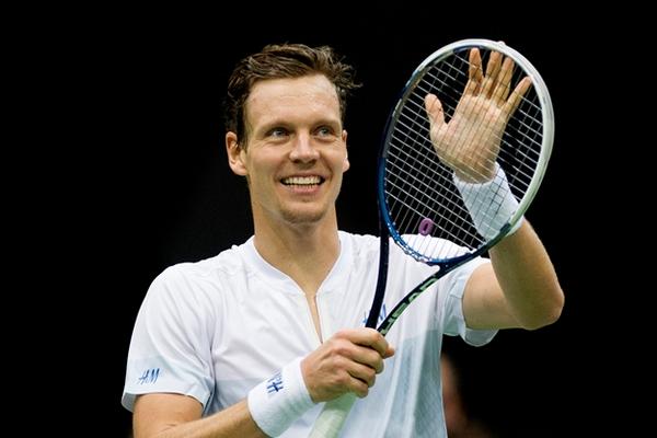 Berdych cumplió los pronósticos y se proclamó campeón. (Foto Prensa Libre: AP)