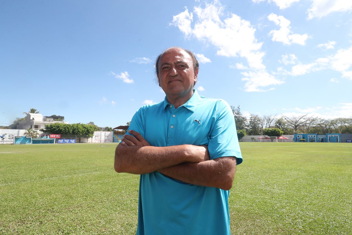 Pablo Centrone le ha impregnado un estilo diferente a Sanarate y es el responsable del liderato que ostenta. (Foto Prensa Libre: Francisco Sánchez)