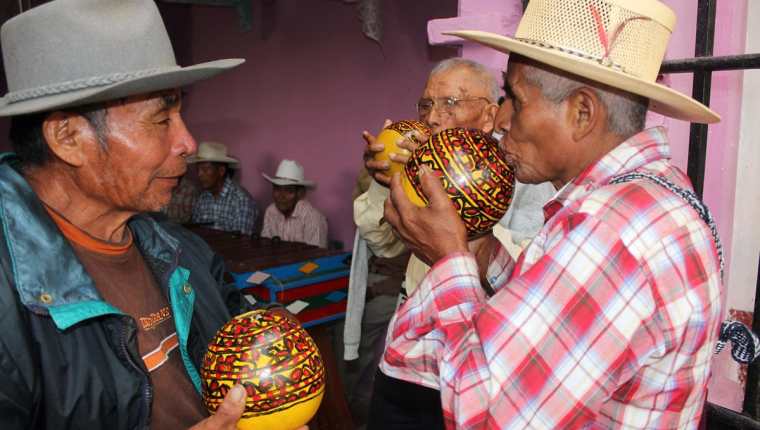 El chilate, bebida ceremonial y tradicional trasciende al punto de que este día se llama "Miércoles de Chilate" en Rabinal, Baja Verapaz. (Foto: Hemeroteca PL)