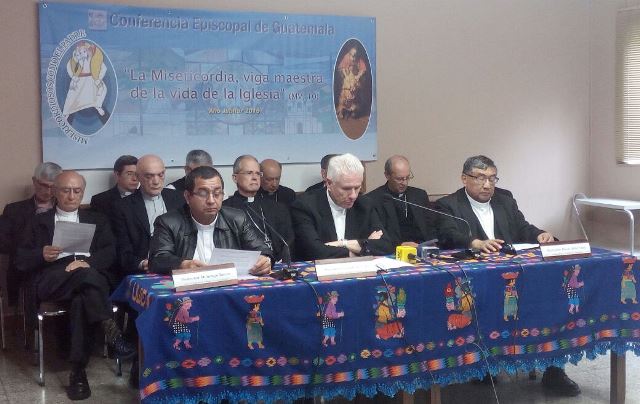 Los obispos piden que se respete la institucionalidad. (Foto Prensa Libre: Hemeroteca PL)