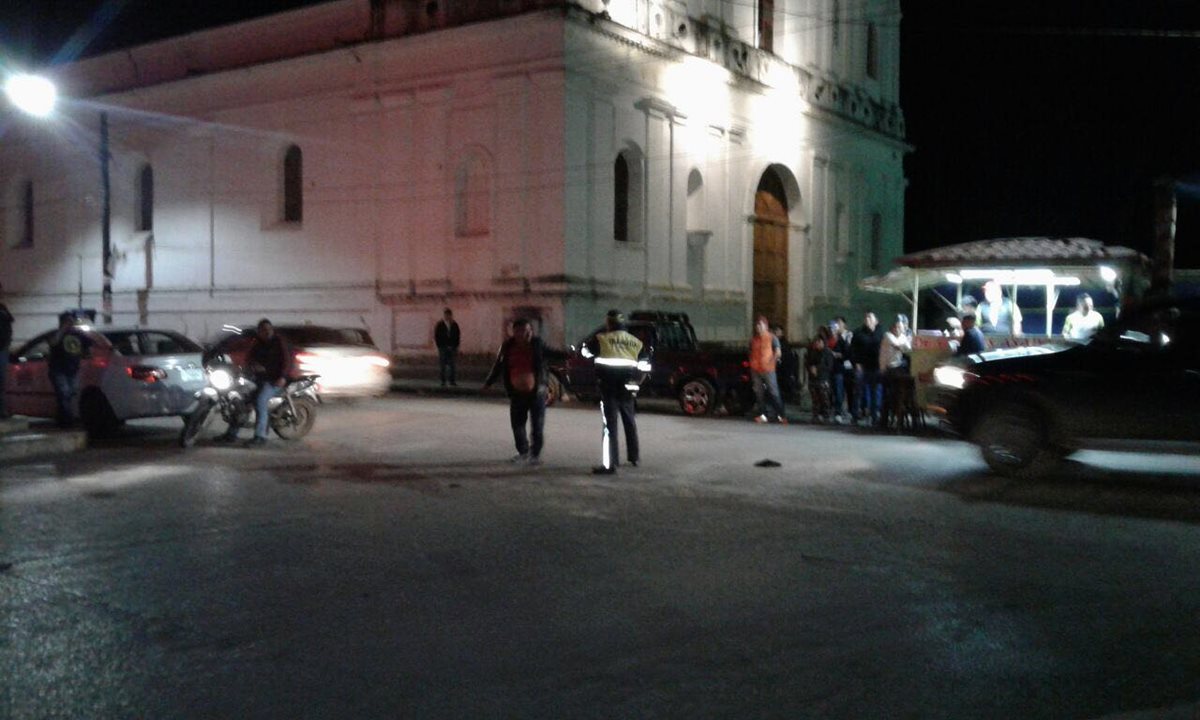 Lugar donde ocurrió la agresión en San Pedro Carchá. (Foto Prensa Libre: Eduardo Sam).
