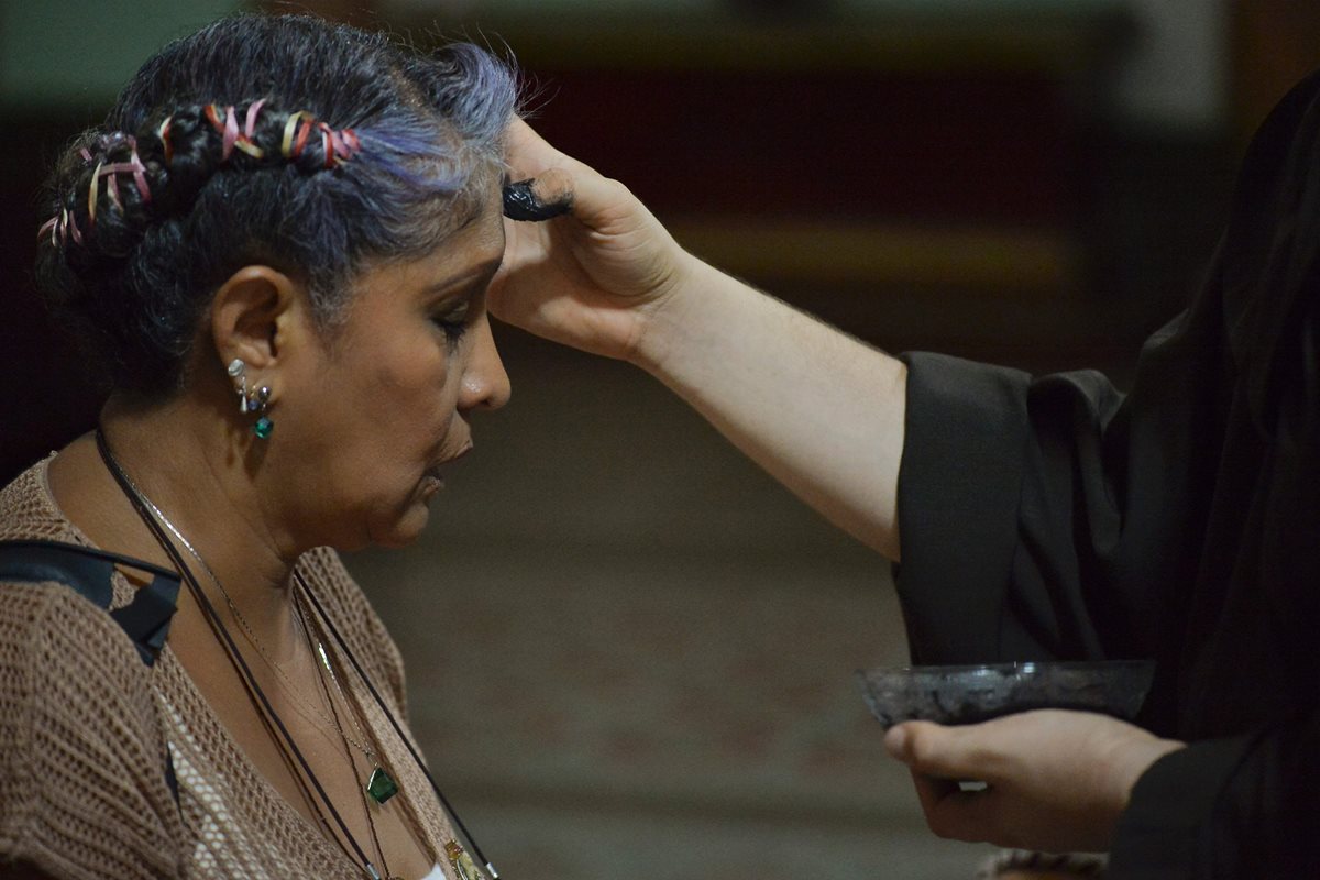 Conozca los horarios de las misas del Miércoles de Ceniza. (Foto Prensa Libre: Hemeroteca PL)