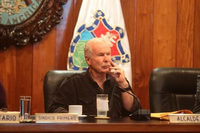 El alcalde capitalino, Álvaro Arzú, tiene una solicitud de antejuicio en su contra. (Foto Prensa Libre: Hemeroteca PL)