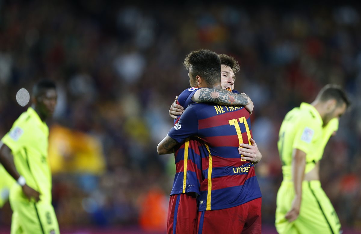 Messi y Neymar anotaron goles para el Barcelona. (Foto Prensa Libre: AP)