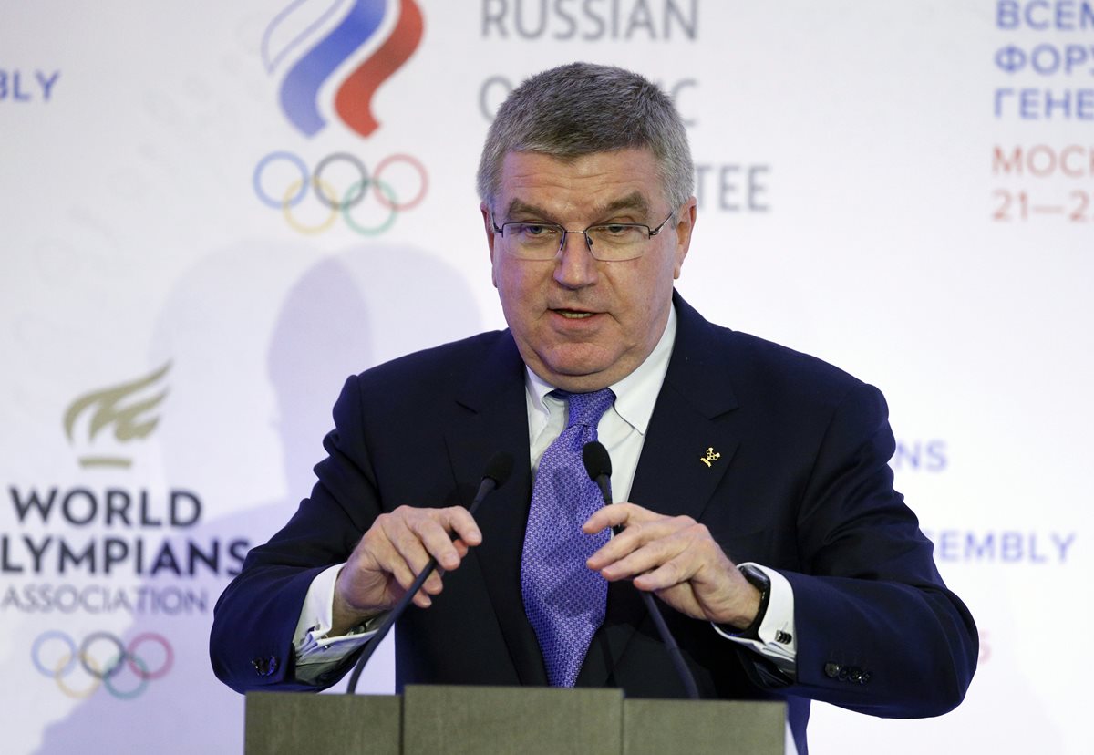 El presidente del COI, Thomas Bach se encuentra sorprendido por los resultados del informe. (Foto Prensa Libre: AP)