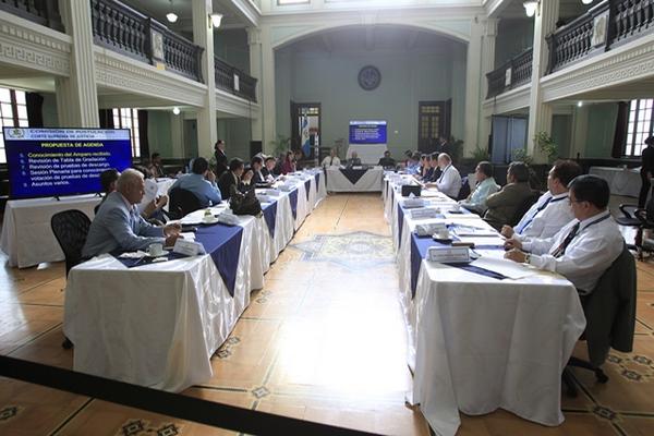 La Comisión de Postulación de la CSJ recibió este jueves varios reveses en material legal. (Foto Prensa Libre. Erick Ávila)<br _mce_bogus="1"/>
