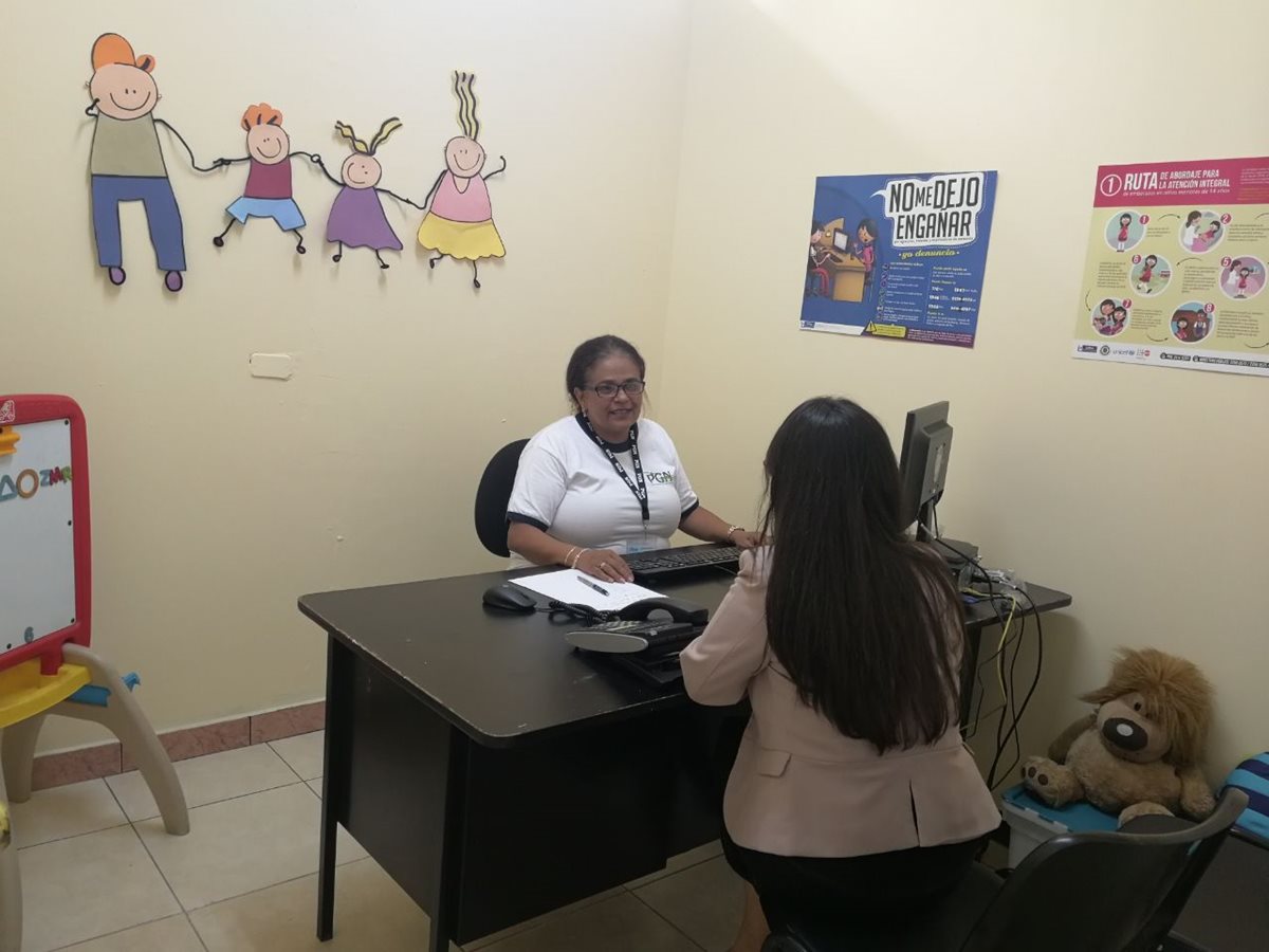 Las nuevas instalaciones de la Procuraduría de la Niñez y Adolescencia cuenta con tres clínicas de psicología (Foto Prensa Libre: Geldi Muñoz).