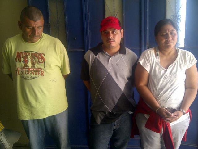 Los detenidos fueron puestos a disposición del juzgado correspondiente. (Foto Prensa Libre: PNC)