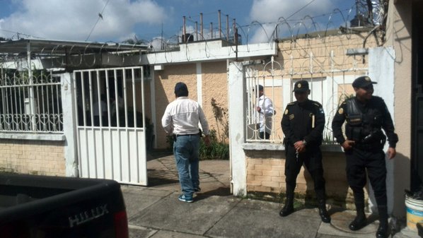 La casa allanada de Roxana Baldetti esta ubicada en la zona 5 capitalina reporta el Ministerio Público. (Foto Prensa Libre: Erick Ávila) 