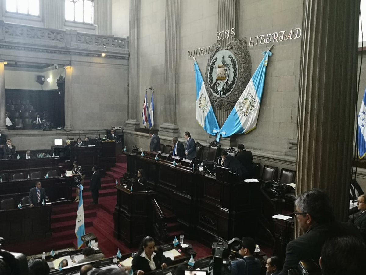 El pleno del Congreso discutió en segundo debate las reformas a la Ley en Materia de Antejuicios. (Foto Prensa Libre: Carlos Álvarez)