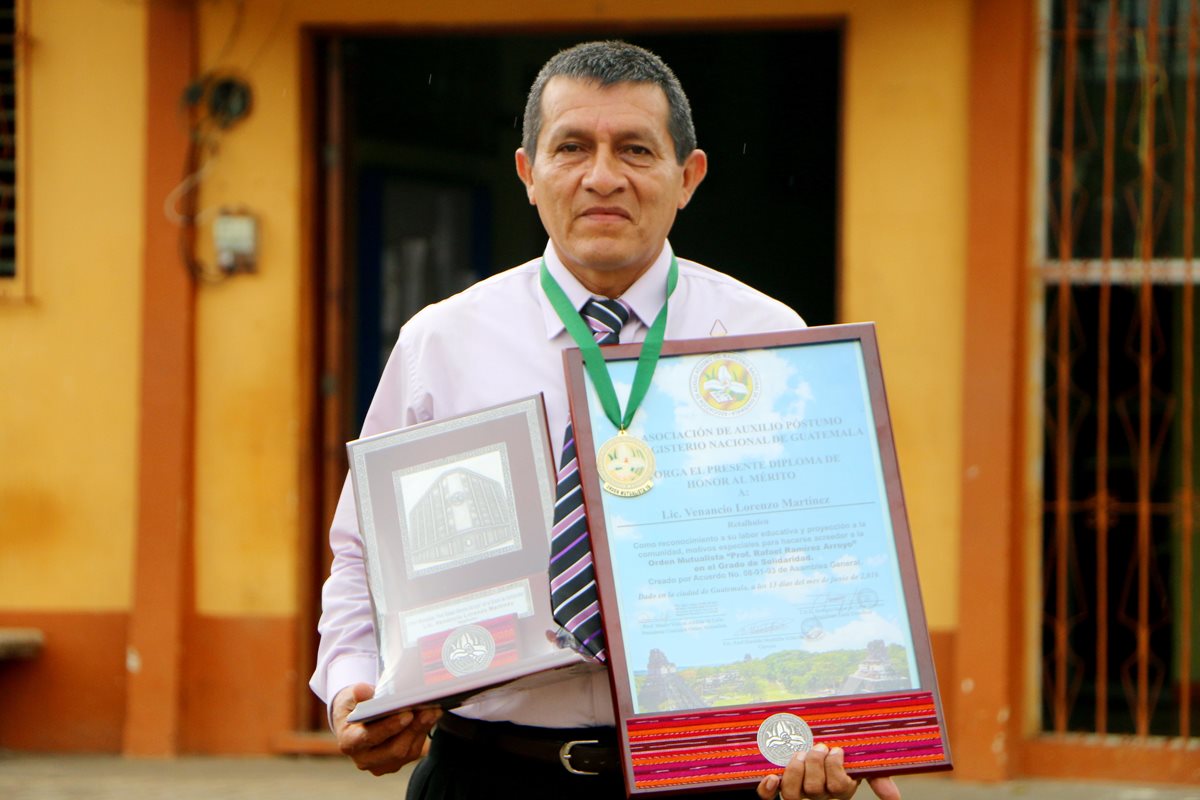 Venancio Lorenzo Martínez es catedrático de la Escuela Rural Mixta de El Hato, Nuevo San Carlos Retalhuleu. (Foto Prensa libre: Rolando Miranda)