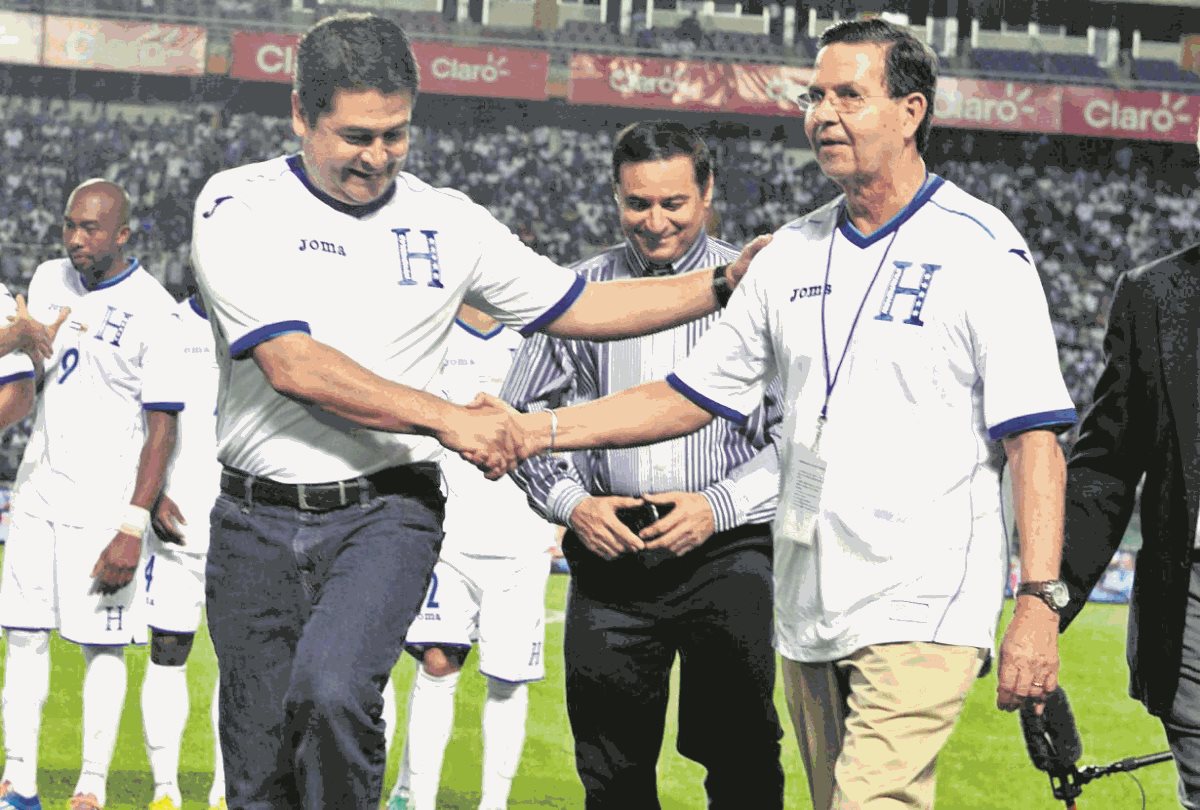 El presidente de Honduras y de la Federación catracha, Rafael Callejas se declaró culpable por el caso Fifagate. (Foto Prensa Libre: Hemeroteca PL)