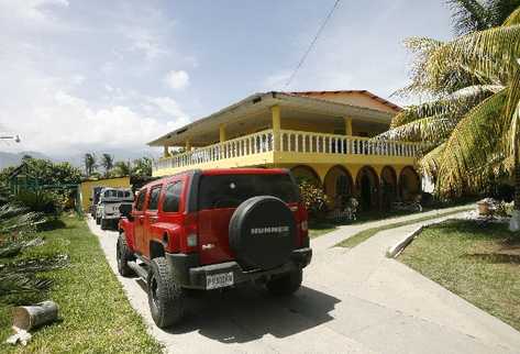 esta es  una de las residencias de Elio Alixánder Lorenzana Cordón que las autoridades allanaron en su búsqueda, en julio del 2009, en la aldea La Reforma, Huité, Zacapa.
