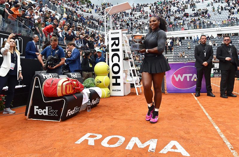 Serena Williams no se cansa de ganar títulos a nivel mundial. (Foto Prensa Libre: EFE)