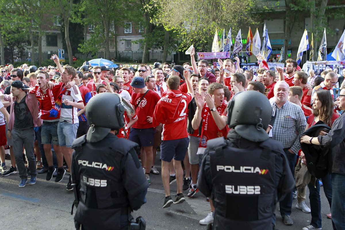 Unos 3 mil seguidores del Bayern Múnich viajaron desde Alemania para el partido.